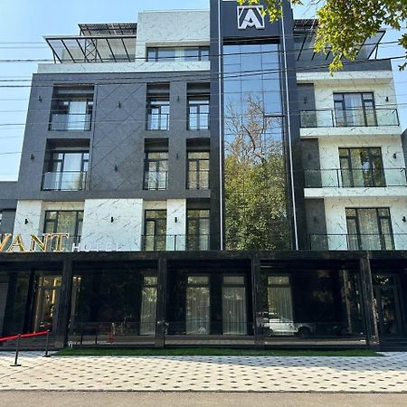 Avant Express Hotel Pool&Spa タシュケント エクステリア 写真